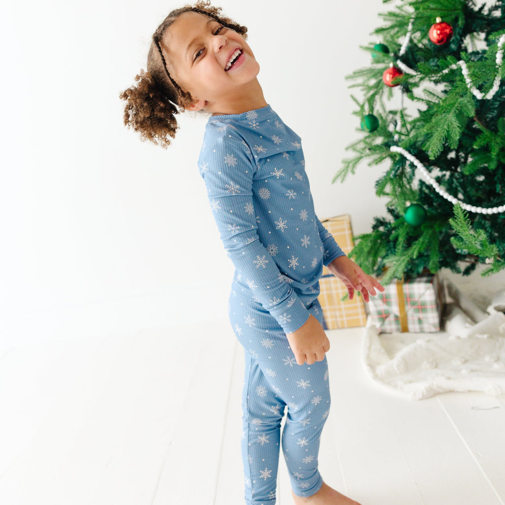 Snowflakes Small Ribbed Two-Piece Set