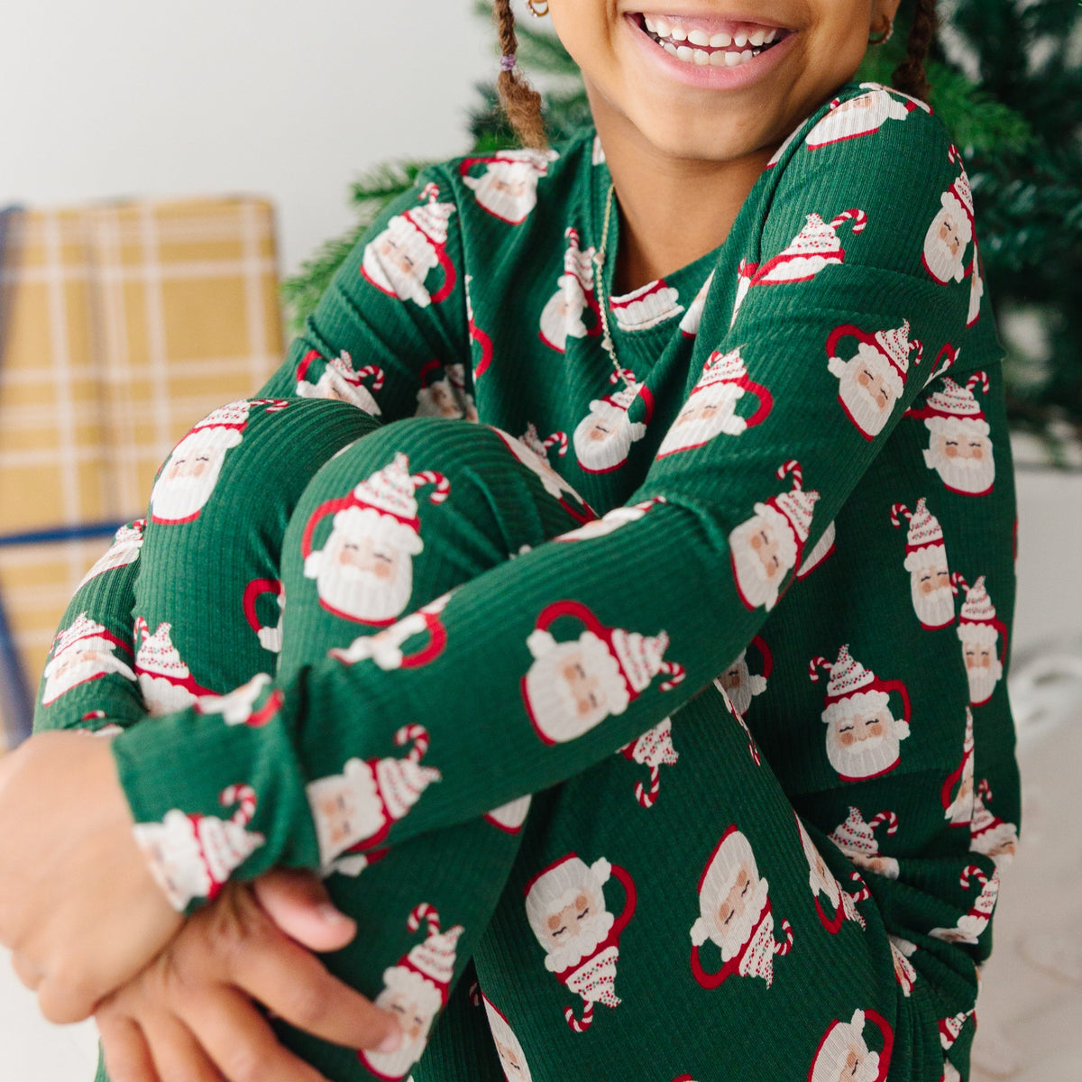 Santa Mug Small Ribbed Two-Piece Set