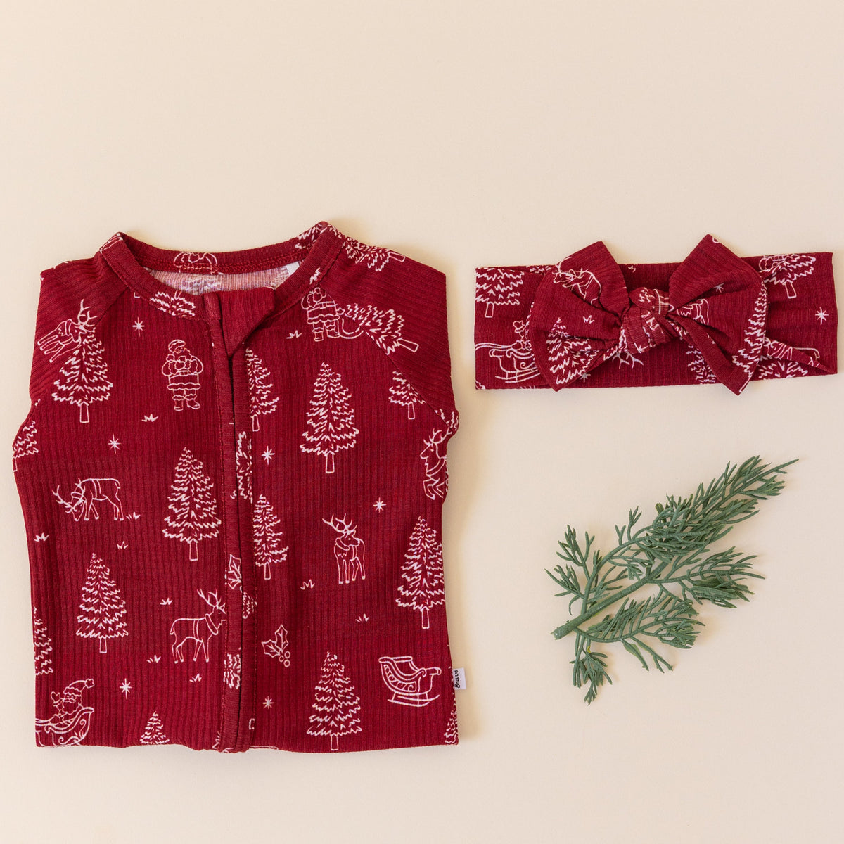 Reindeer & Santa Sleigh Small Ribbed Bow