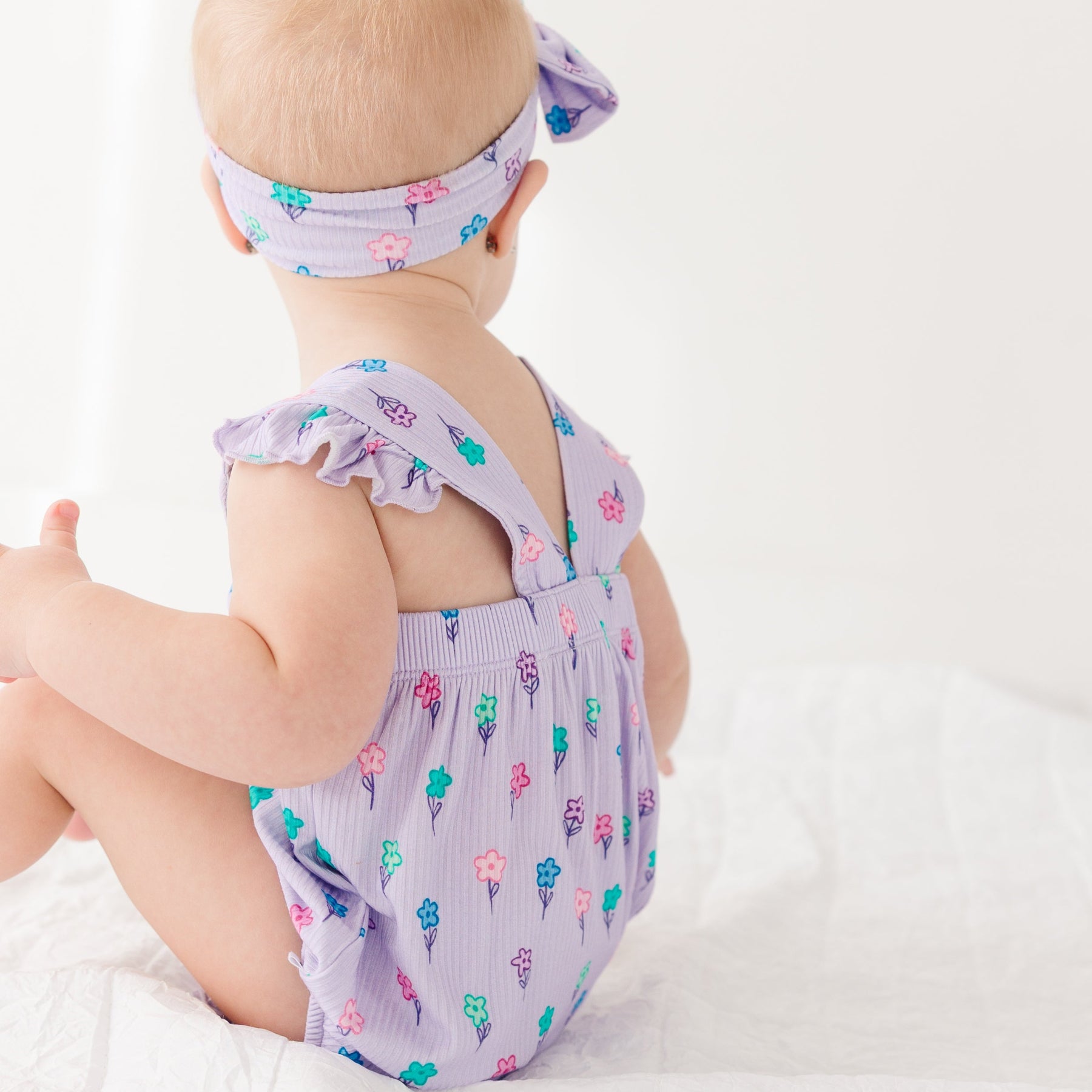 Lilac Daisies Small Ribbed Flutter Sleeve Romper