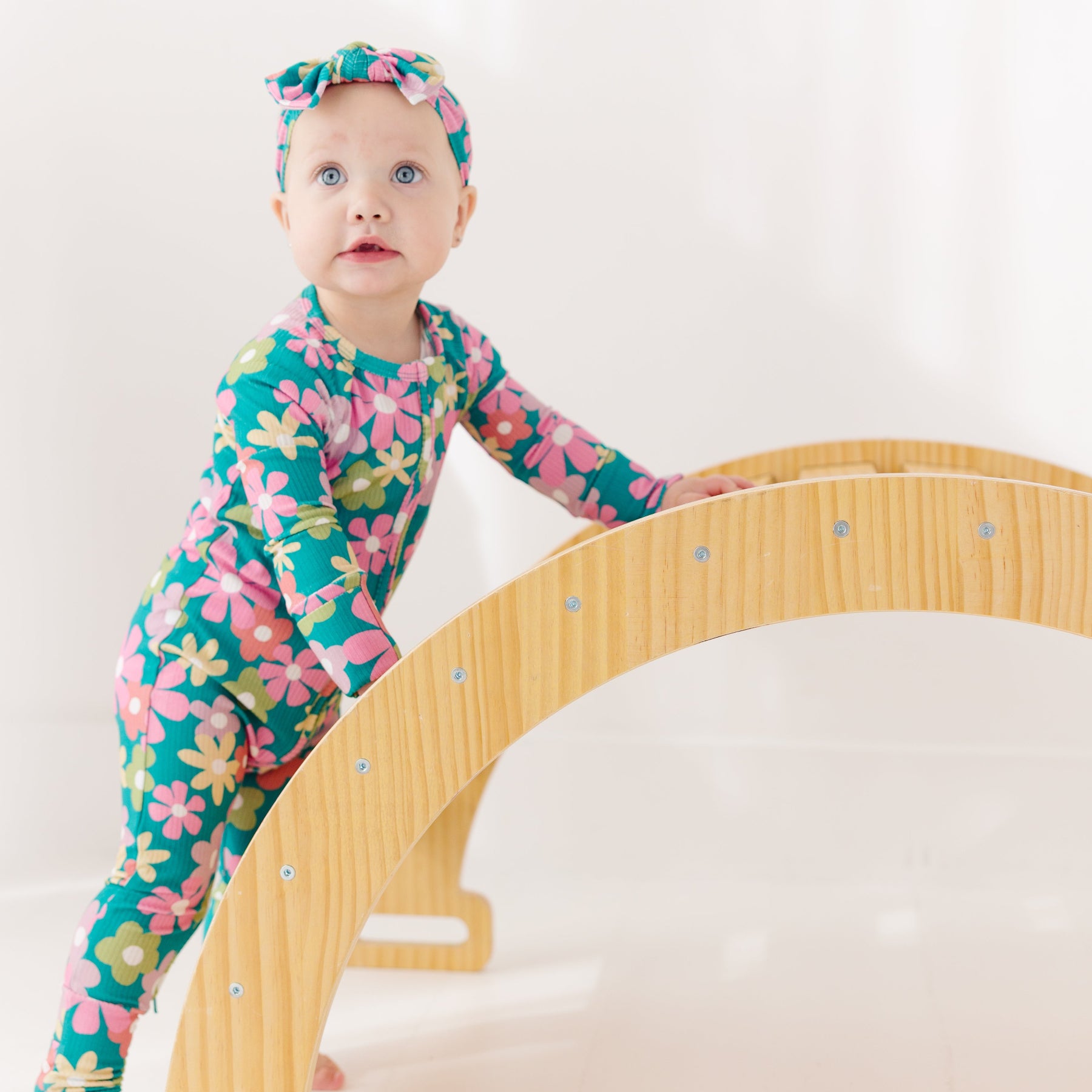 Retro Daisies Small Ribbed Bow