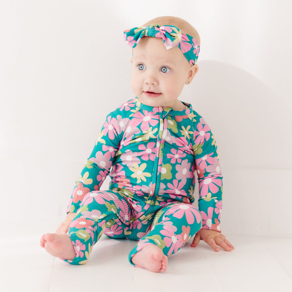 Retro Daisies Small Ribbed Zip Romper