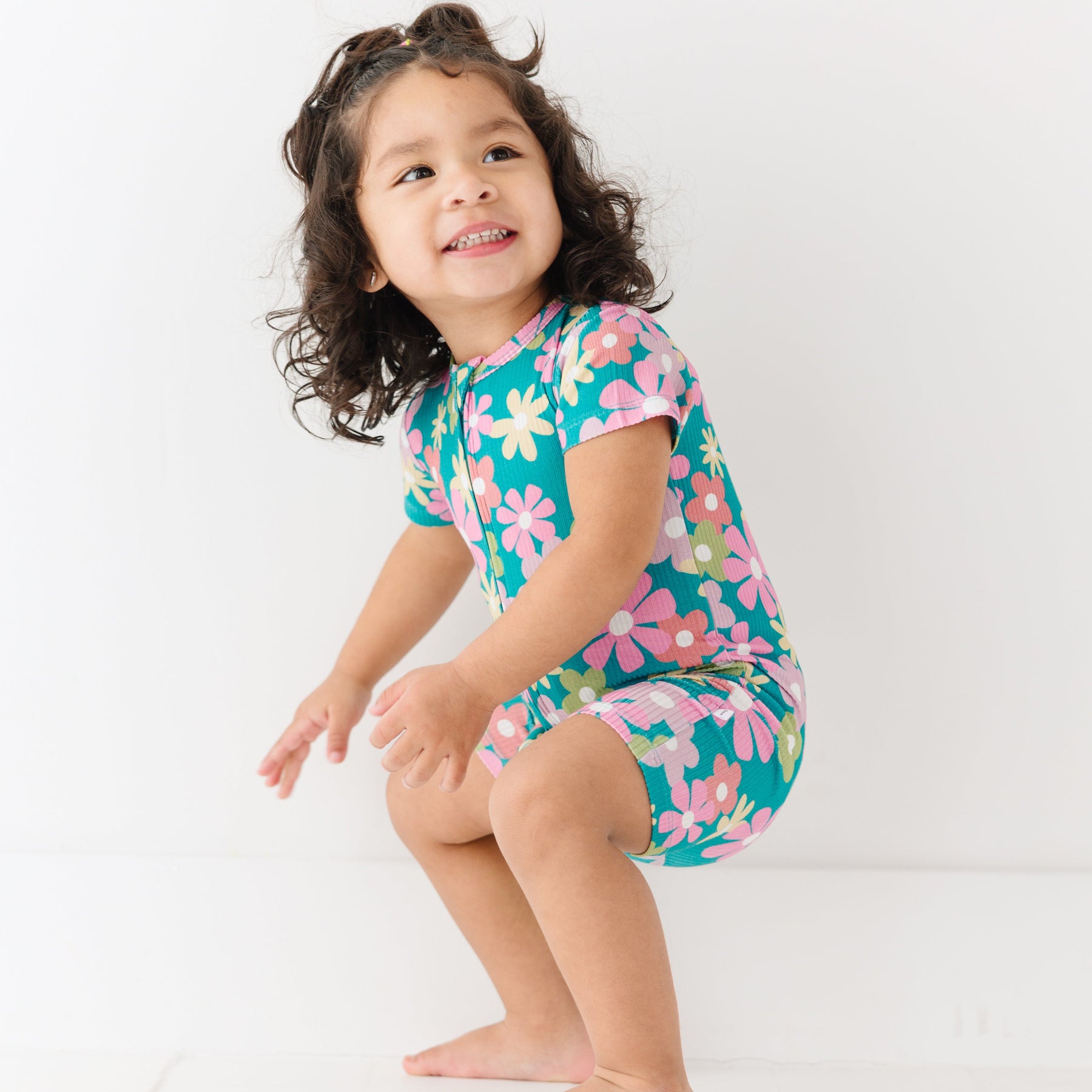 Retro Daisies Small Ribbed Summer Zip Romper
