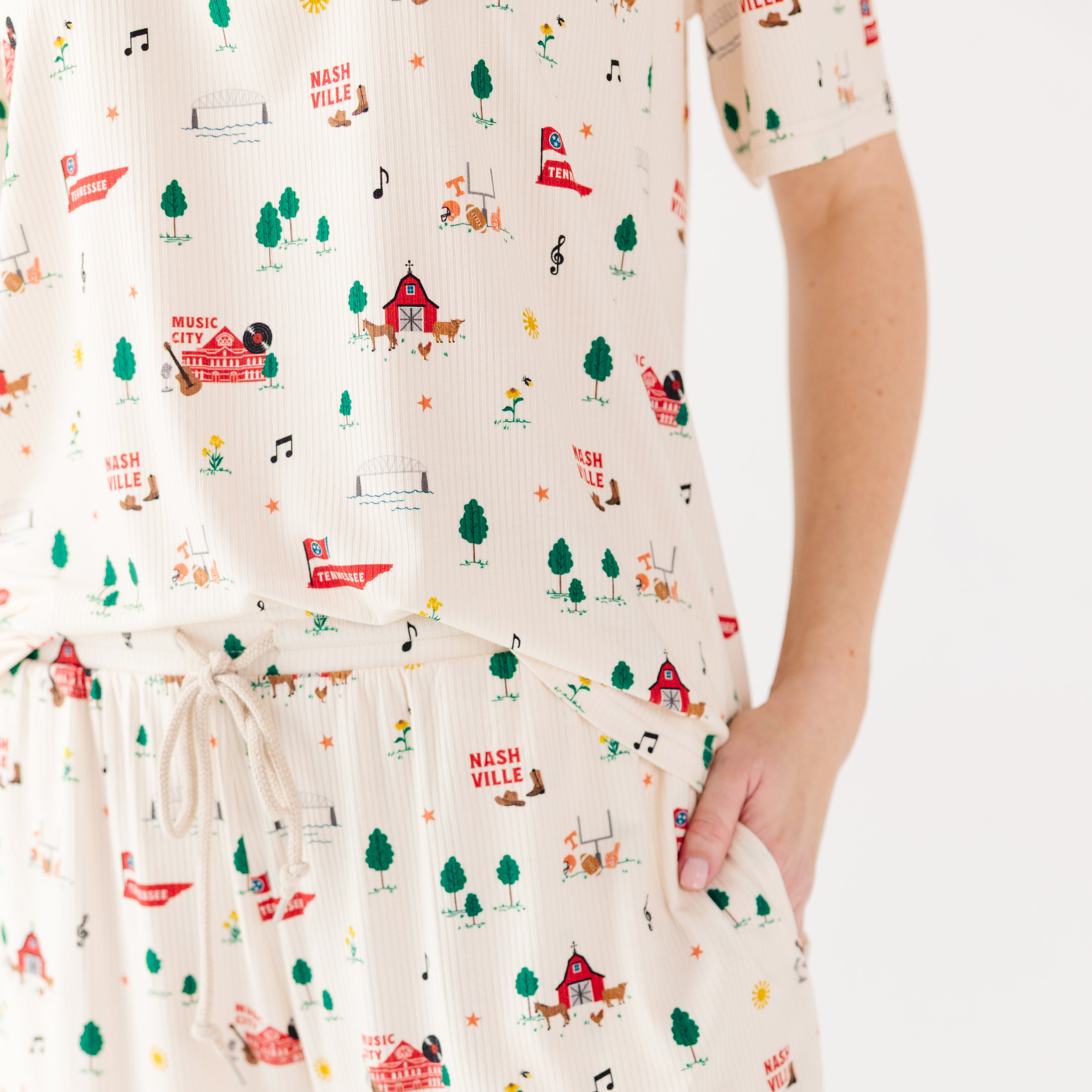 Music City Tennessee Small Ribbed Women's Short Sleeve Top