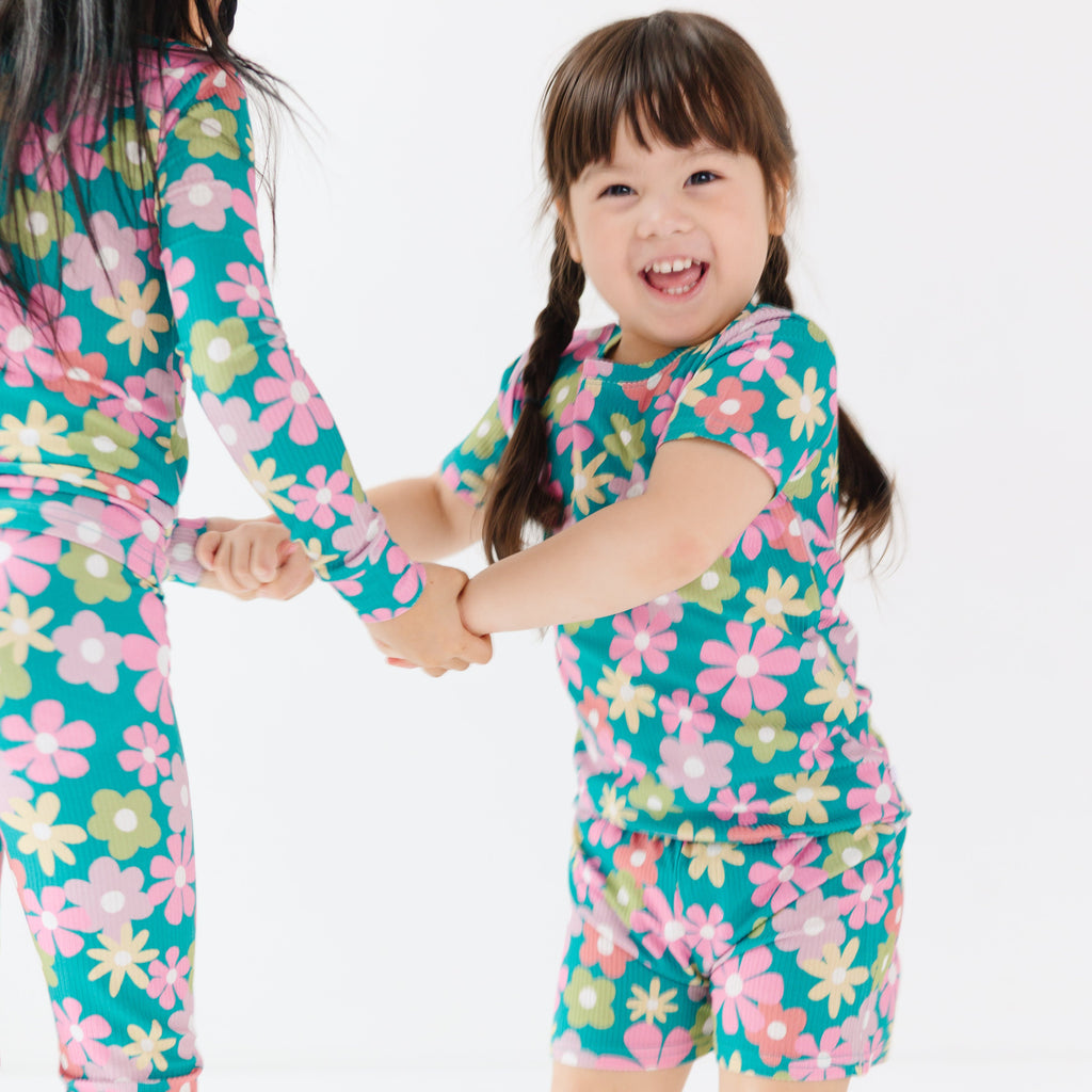 Retro Daisies Small Ribbed Shorts Two-Piece Set
