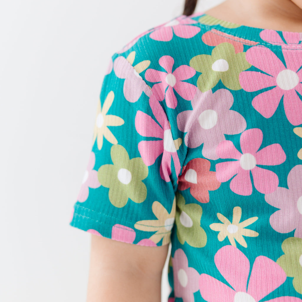 Retro Daisies Small Ribbed Shorts Two-Piece Set