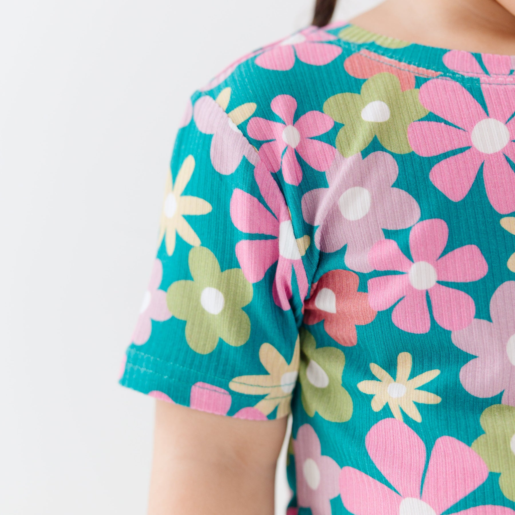 Retro Daisies Small Ribbed Shorts Two-Piece Set