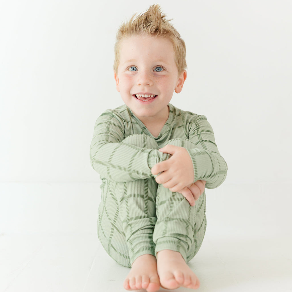 Grid Sage Green Small Ribbed Two-Piece Set