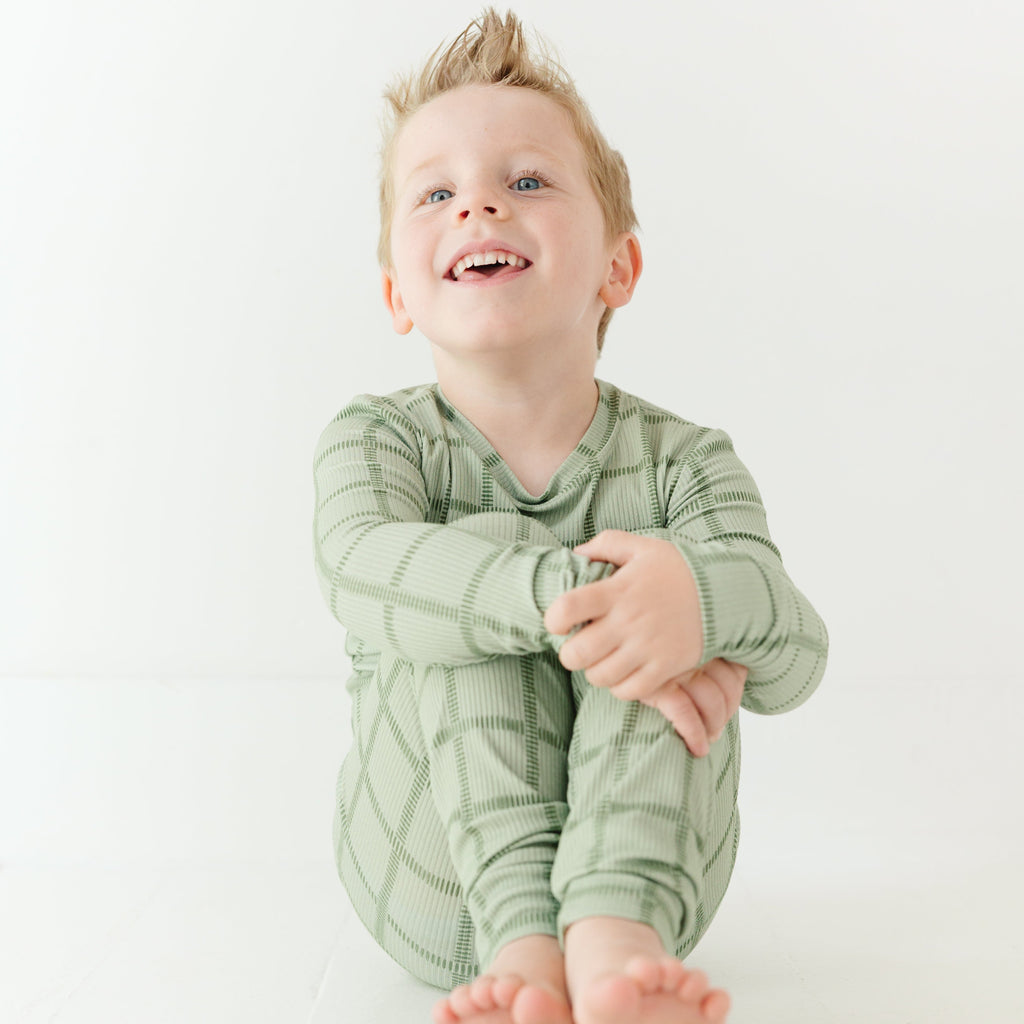 Grid Sage Green Small Ribbed Two-Piece Set