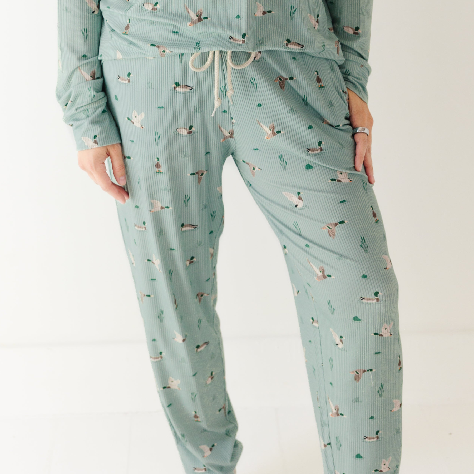 Mallards Small Ribbed Women's Pants
