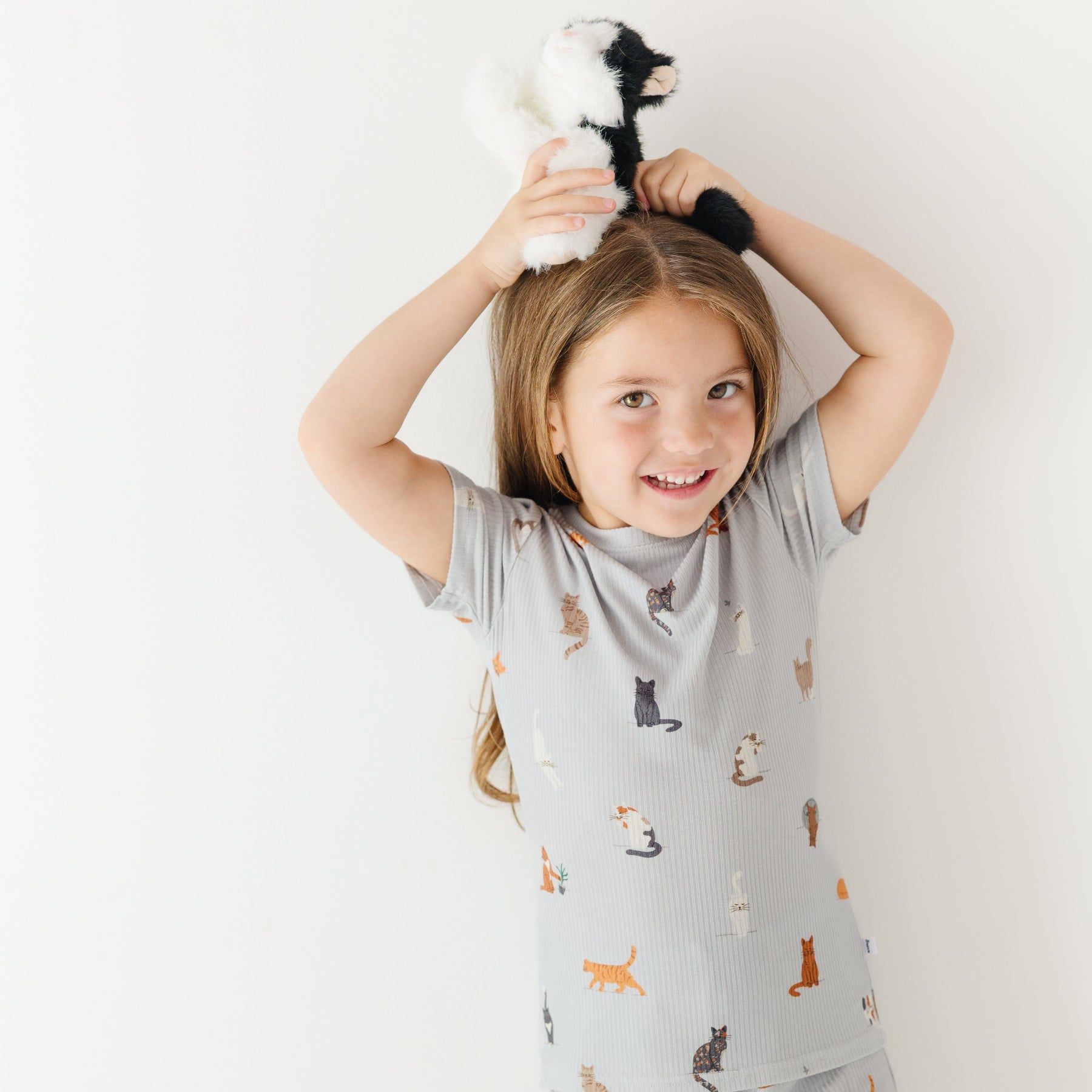 Cats Gray Small Ribbed Shorts Two-Piece Set