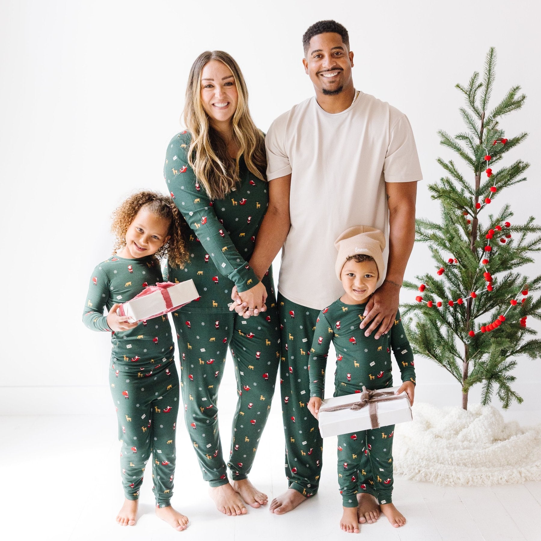 Santa Small Ribbed Women's Long Sleeve Top