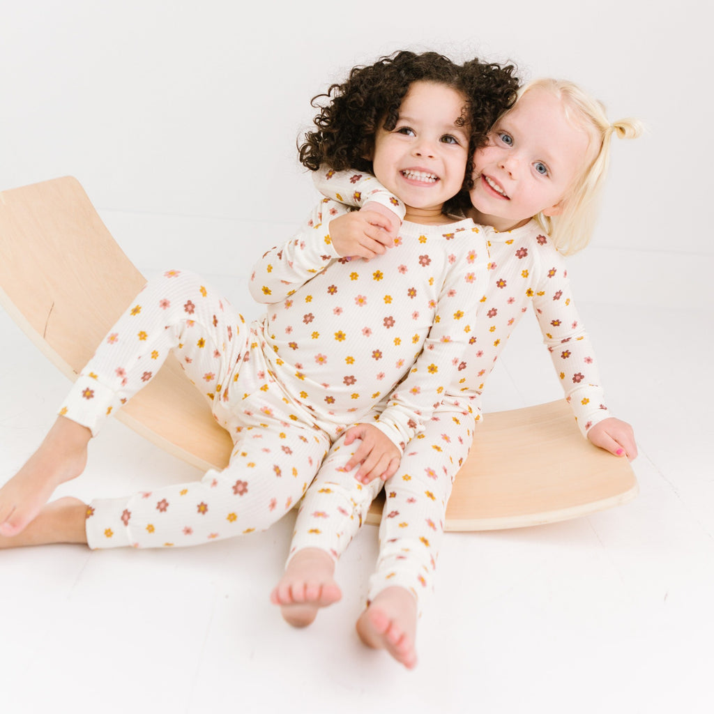 Pink Daisies Small Ribbed Two-Piece Set