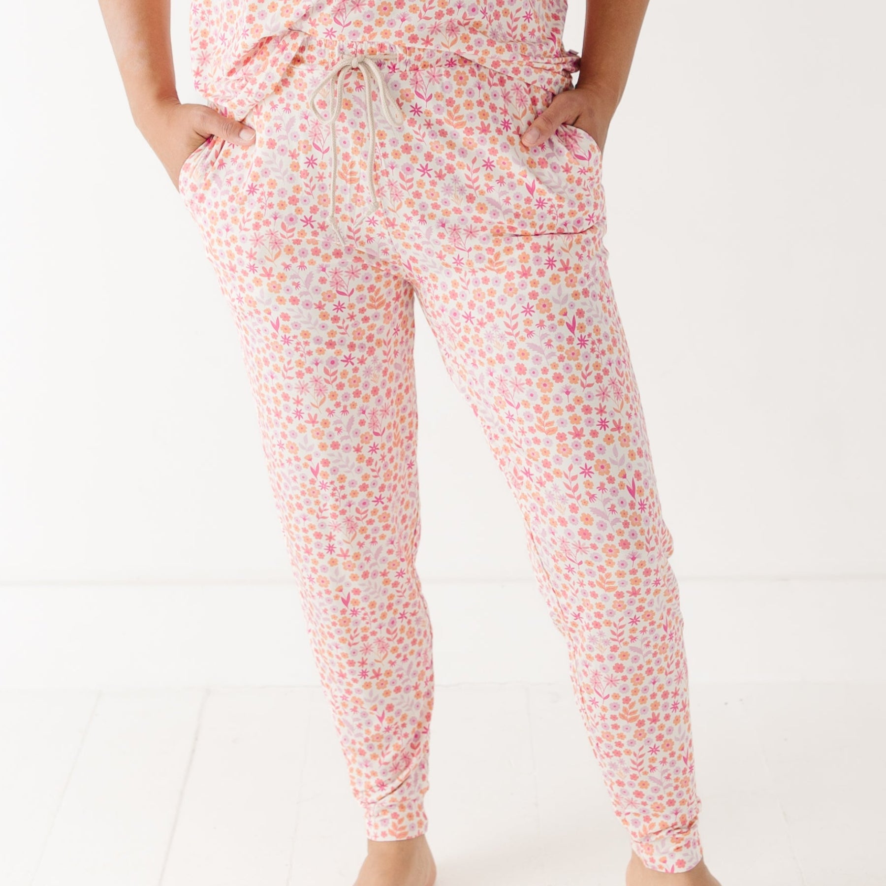 Spring Fields Women's Pants