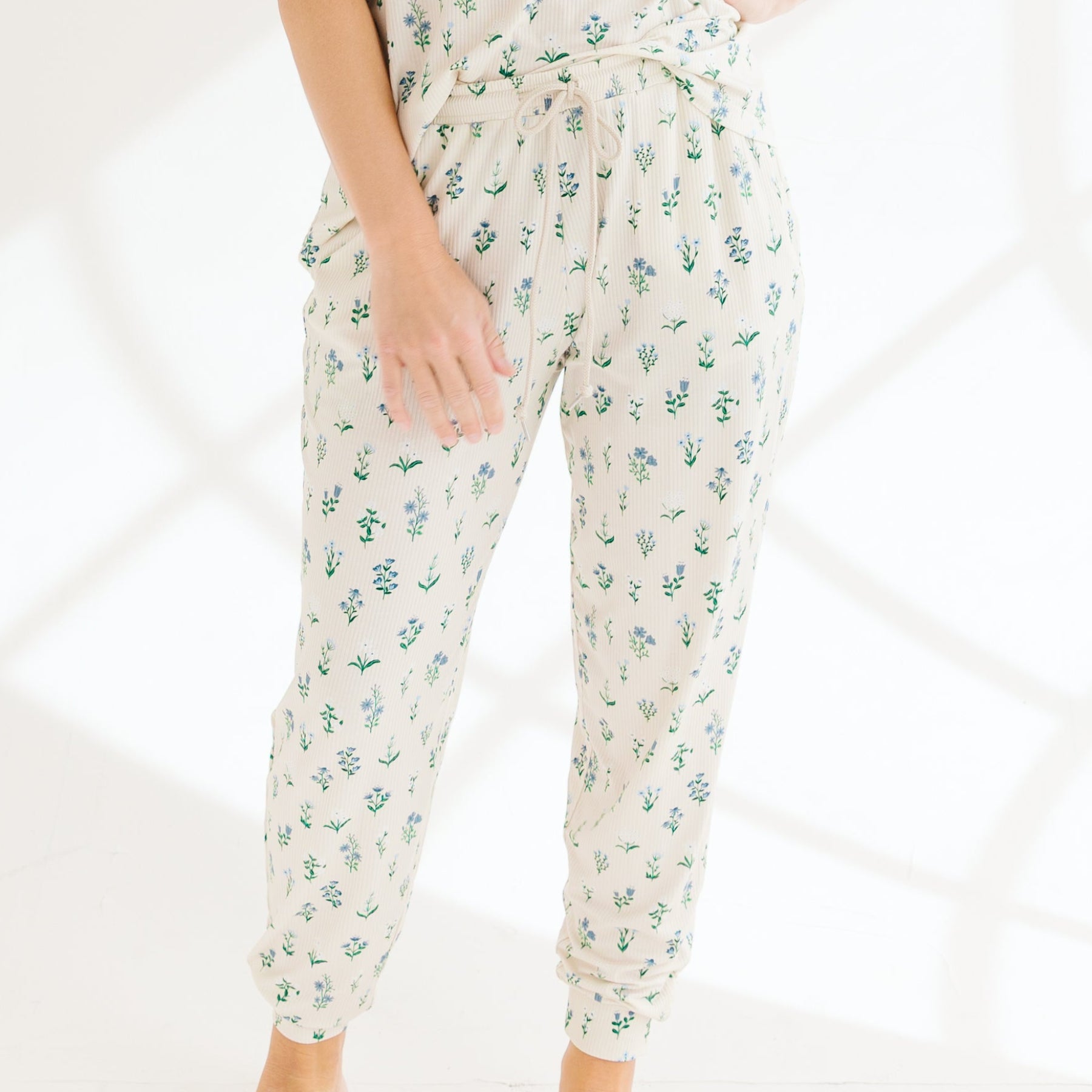 Morning Meadow Small Ribbed Women's Short Sleeve & Pants Matching Set