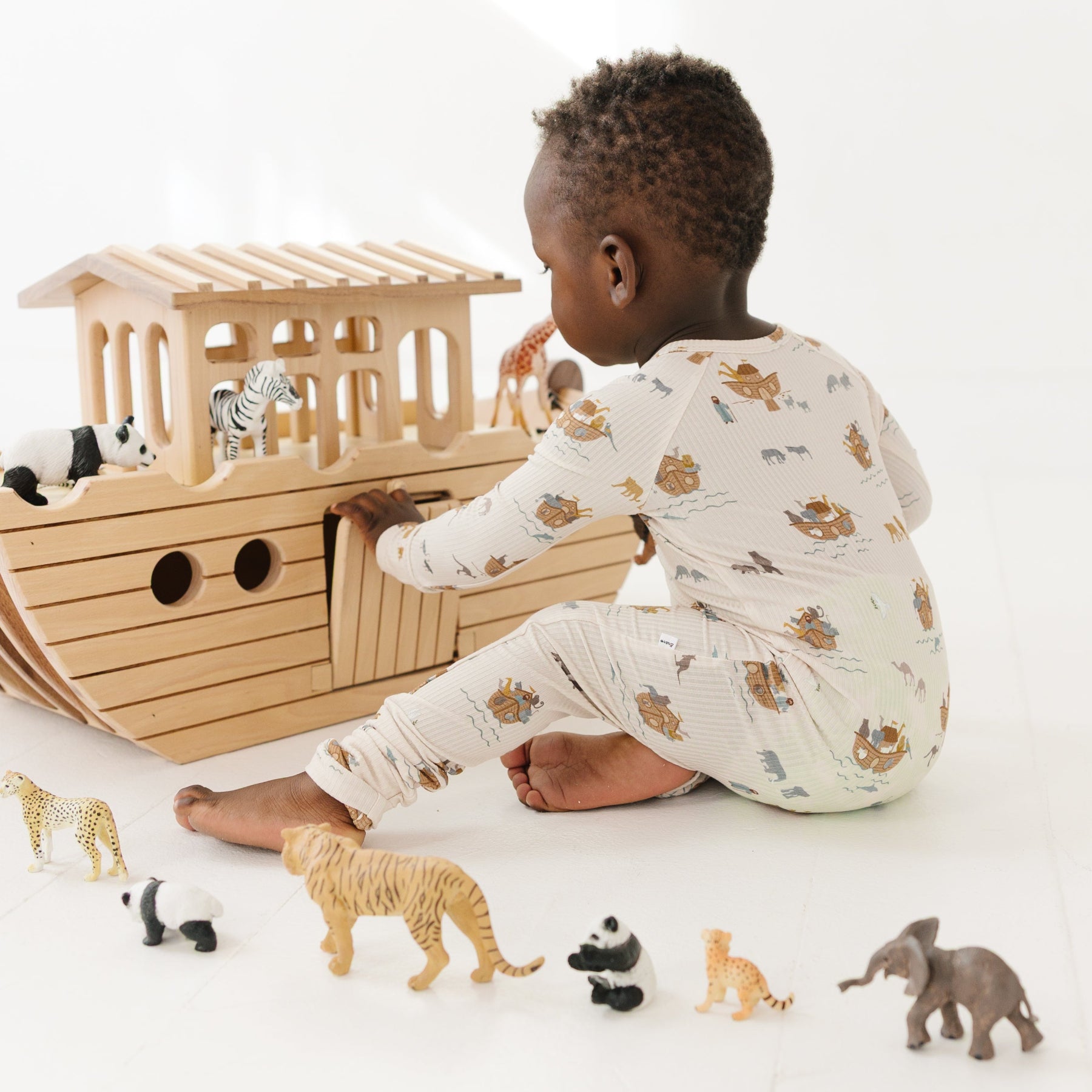 Noah's Ark Small Ribbed Zip Romper