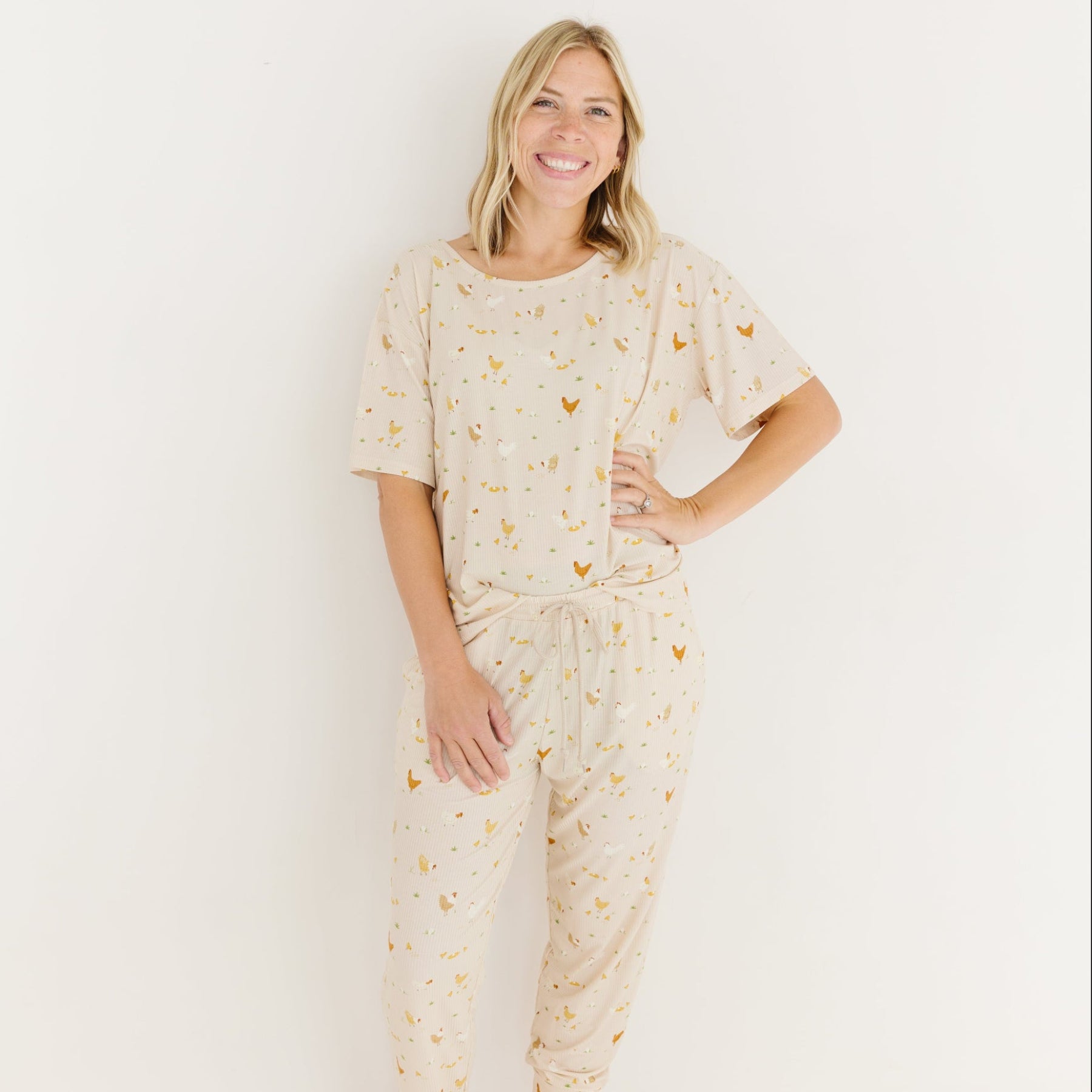 Chickens Small Ribbed Women's Short Sleeve & Pants Matching Set