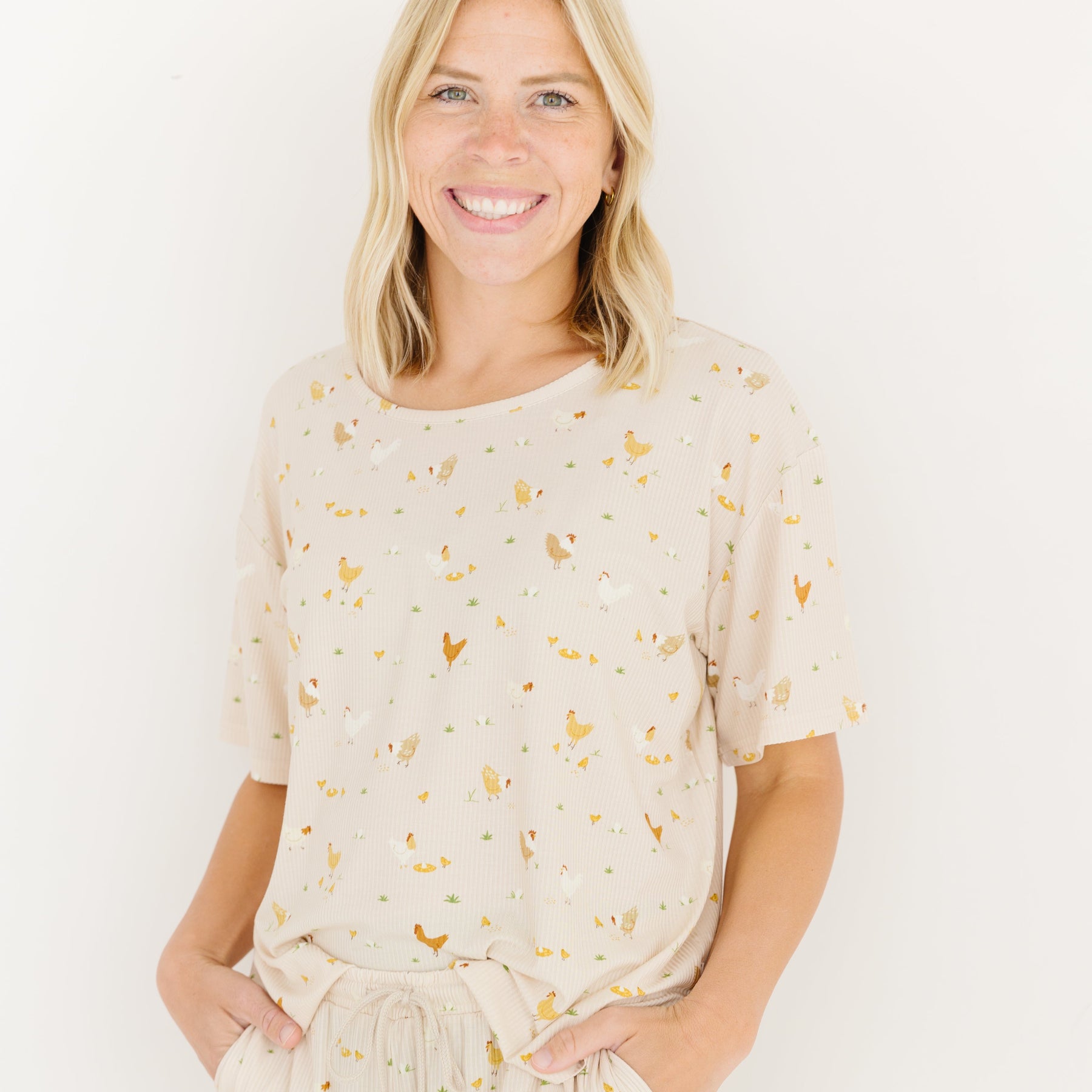 Chickens Small Ribbed Women's Short Sleeve Top