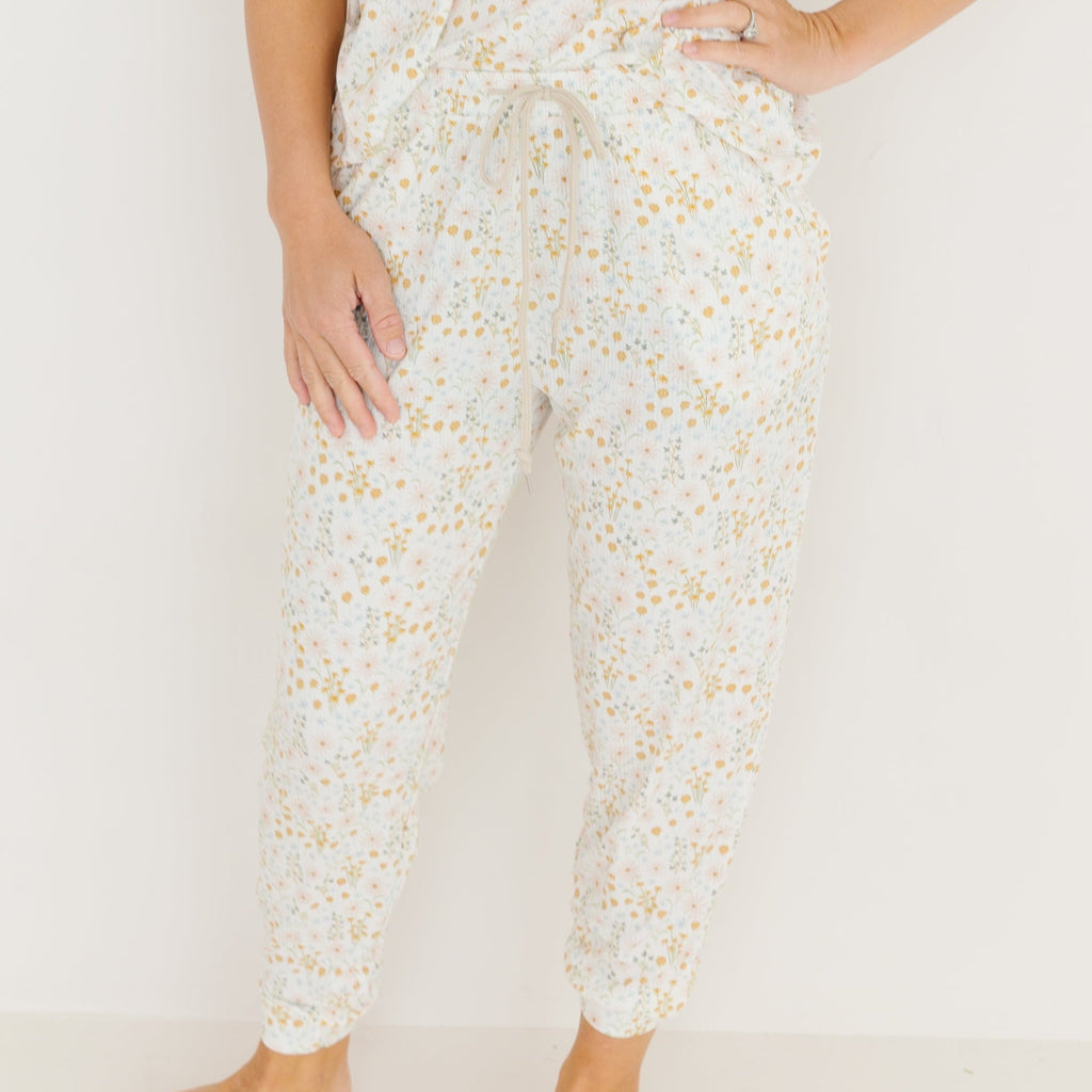 Whimsical Floral Small Ribbed Women's Short Sleeve & Pants Matching Set