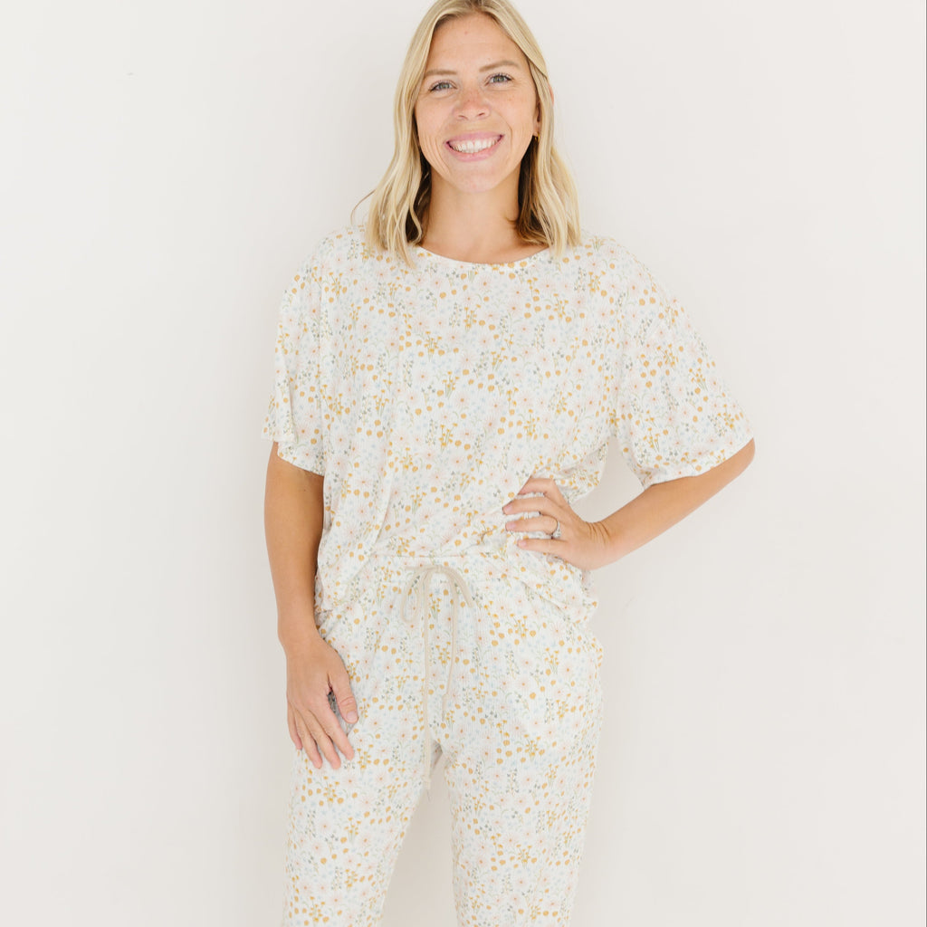 Whimsical Floral Small Ribbed Women's Short Sleeve & Pants Matching Set