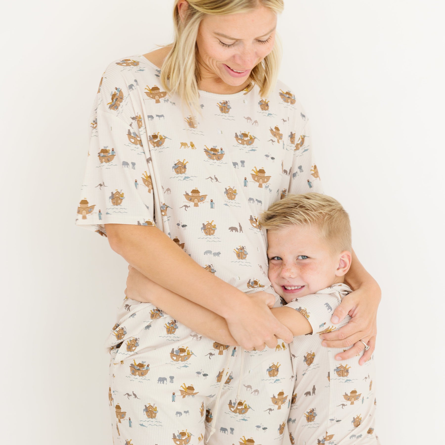 Noah's Ark Small Ribbed Women's Short Sleeve Top