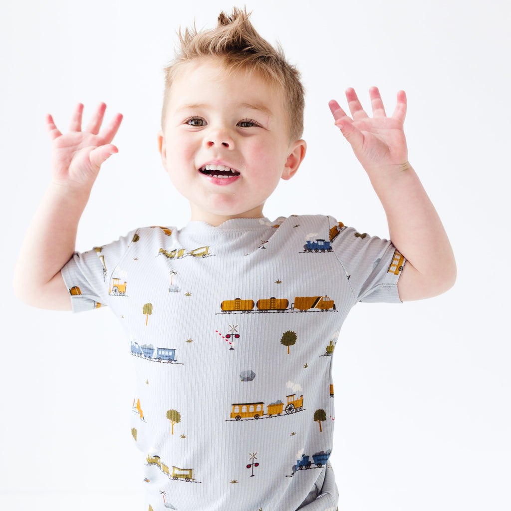 Trains Small Ribbed Shorts Two-Piece Set