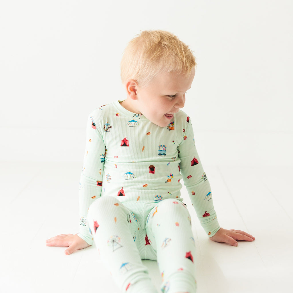 County Fair Small Ribbed Two-Piece Set