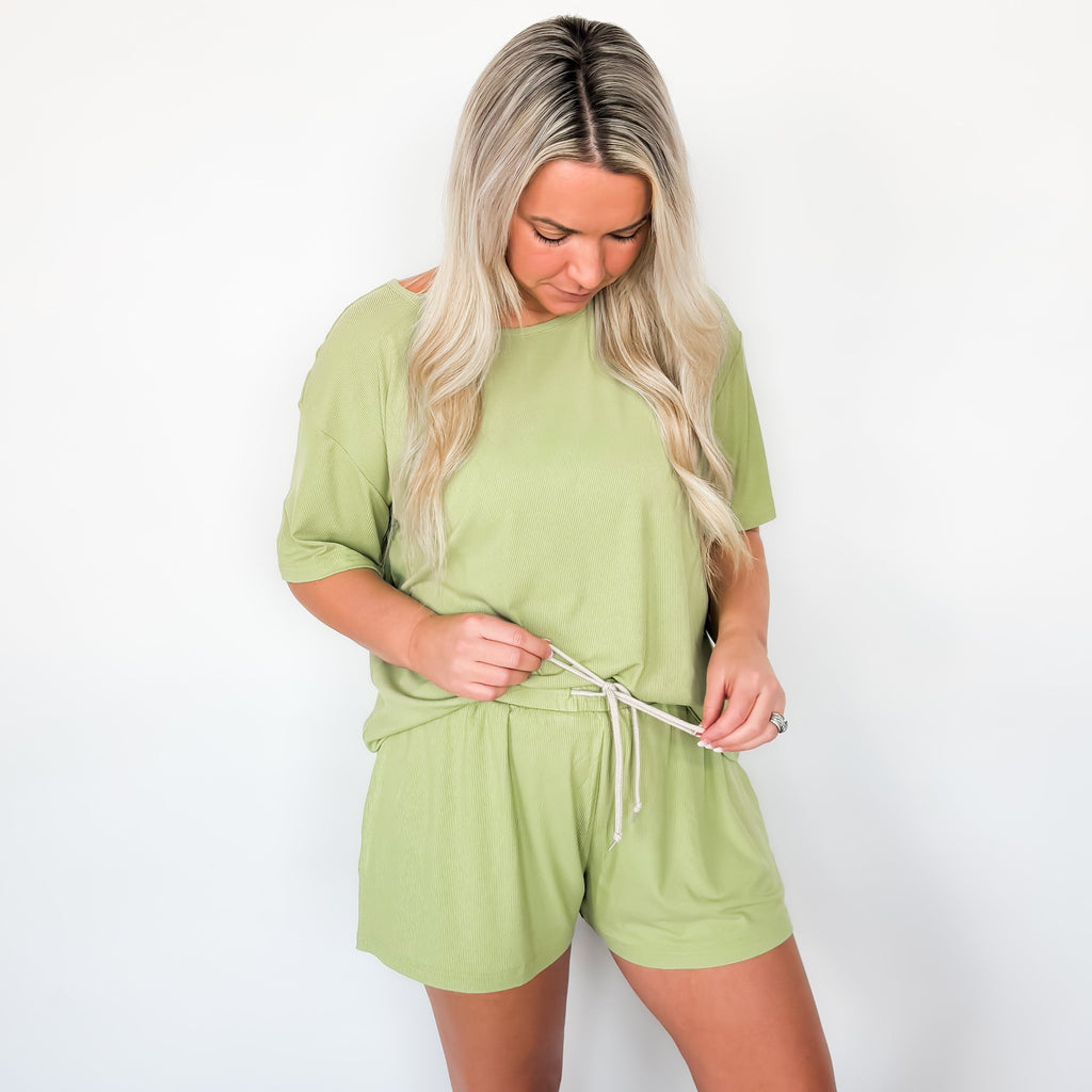 Tarragon Green Small Ribbed Women's Shorts Set