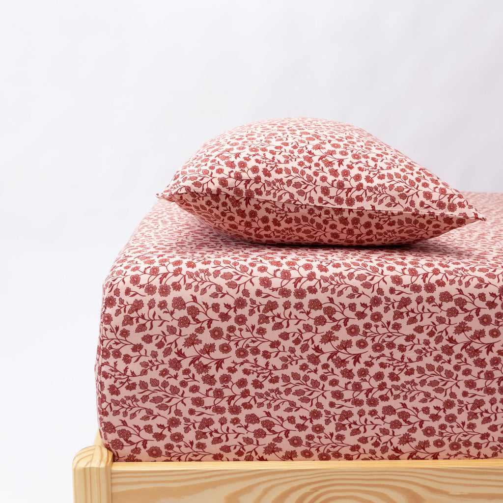 Mauve Floral Twin Sheet With Pillow Case