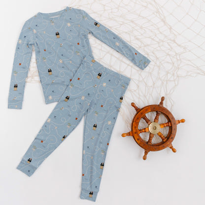 Pirate Ships Two-Piece Set