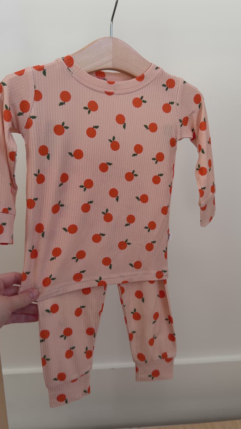 Oranges Small Ribbed Two-Piece Set