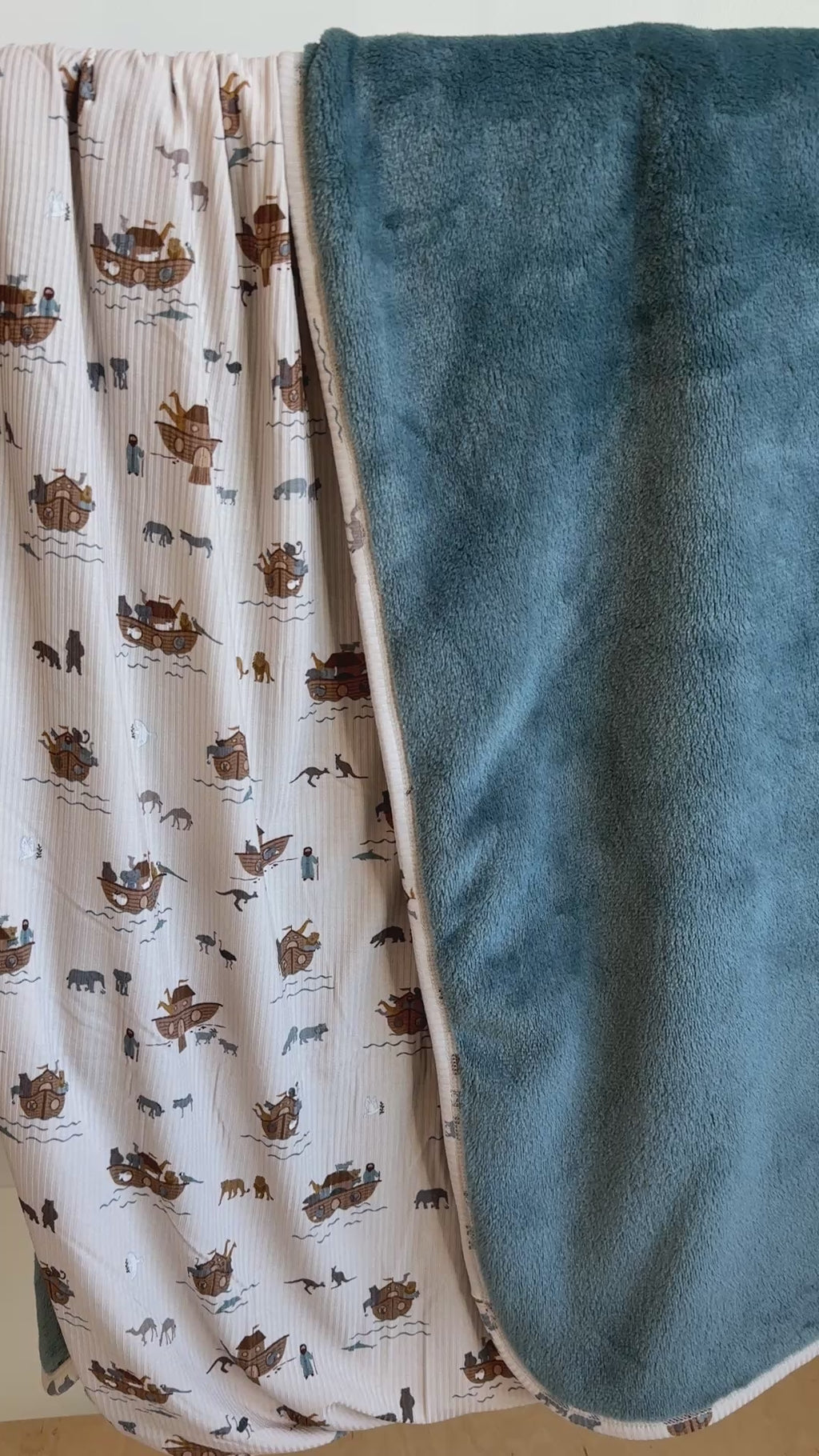 Noah's Ark Small Ribbed Youth Blanket