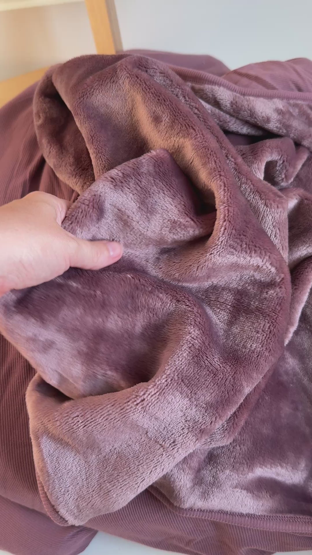 Plum Small Ribbed Toddler Blanket