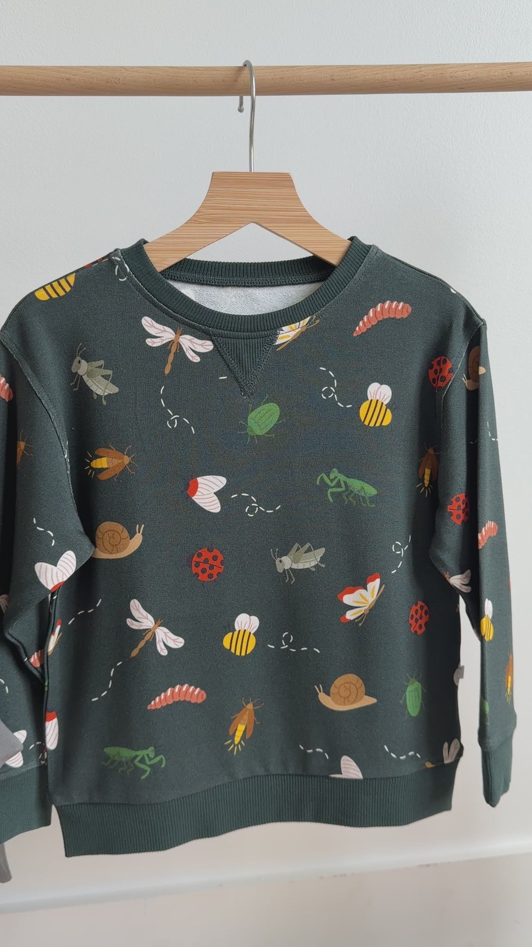 Bugs Bamboo French Terry Pullover