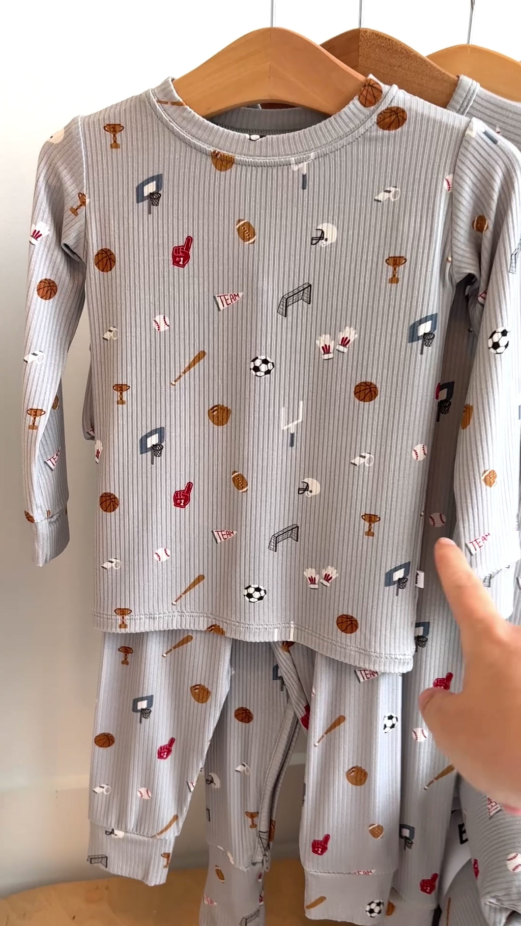 Sports Zone Small Ribbed Two-Piece Set