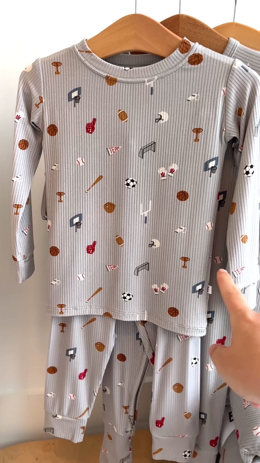 Sports Zone Small Ribbed Two-Piece Set