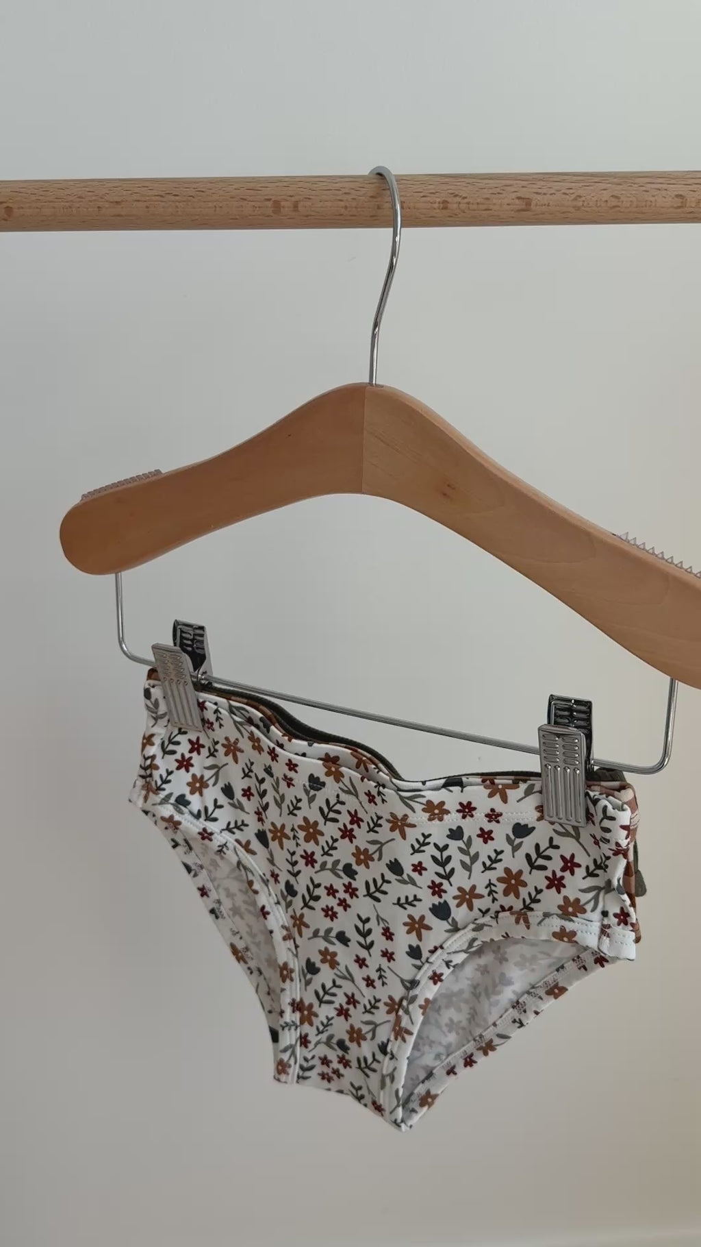 Cream Floral, Caramel Gingham and Olive Small Ribbed Underwear 3 pack