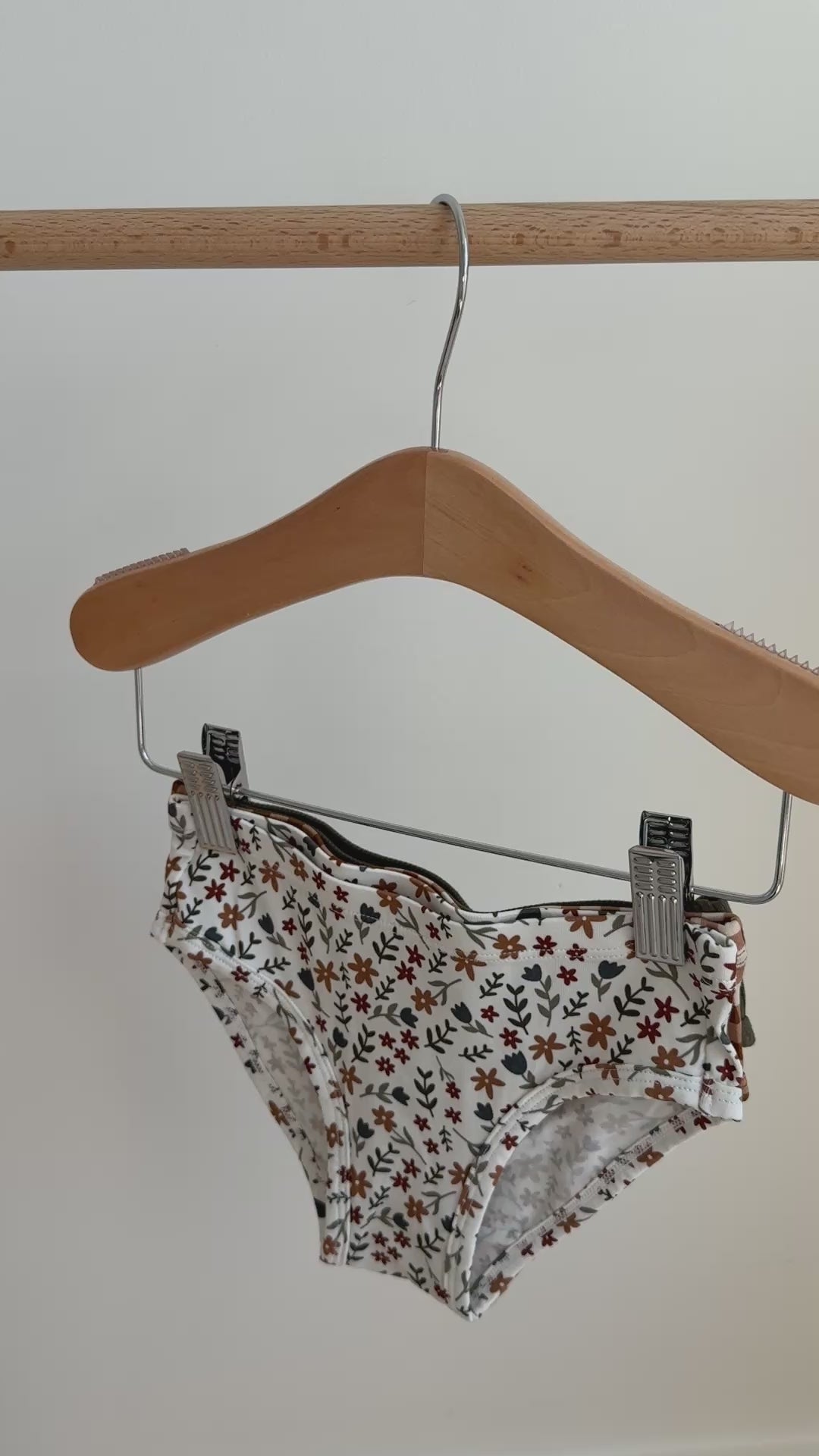 Cream Floral, Caramel Gingham and Olive Small Ribbed Underwear 3 pack