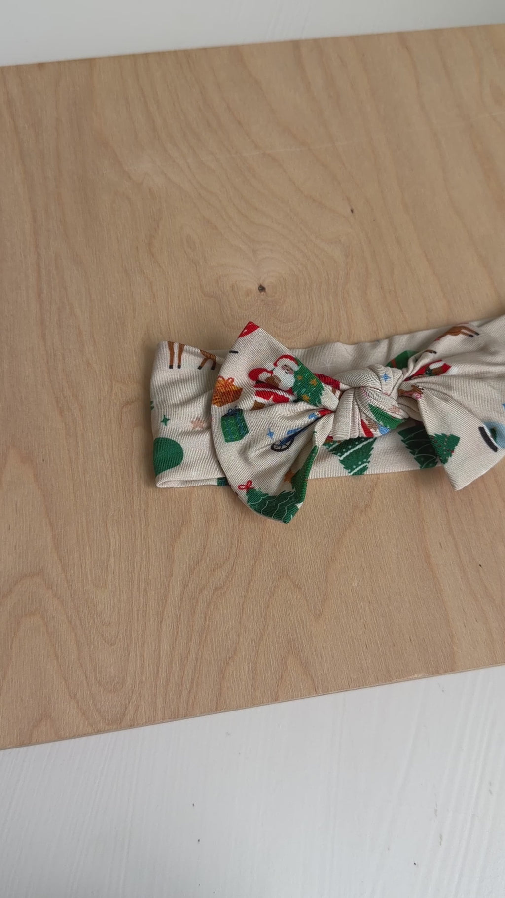 Santa's Workshop Bow