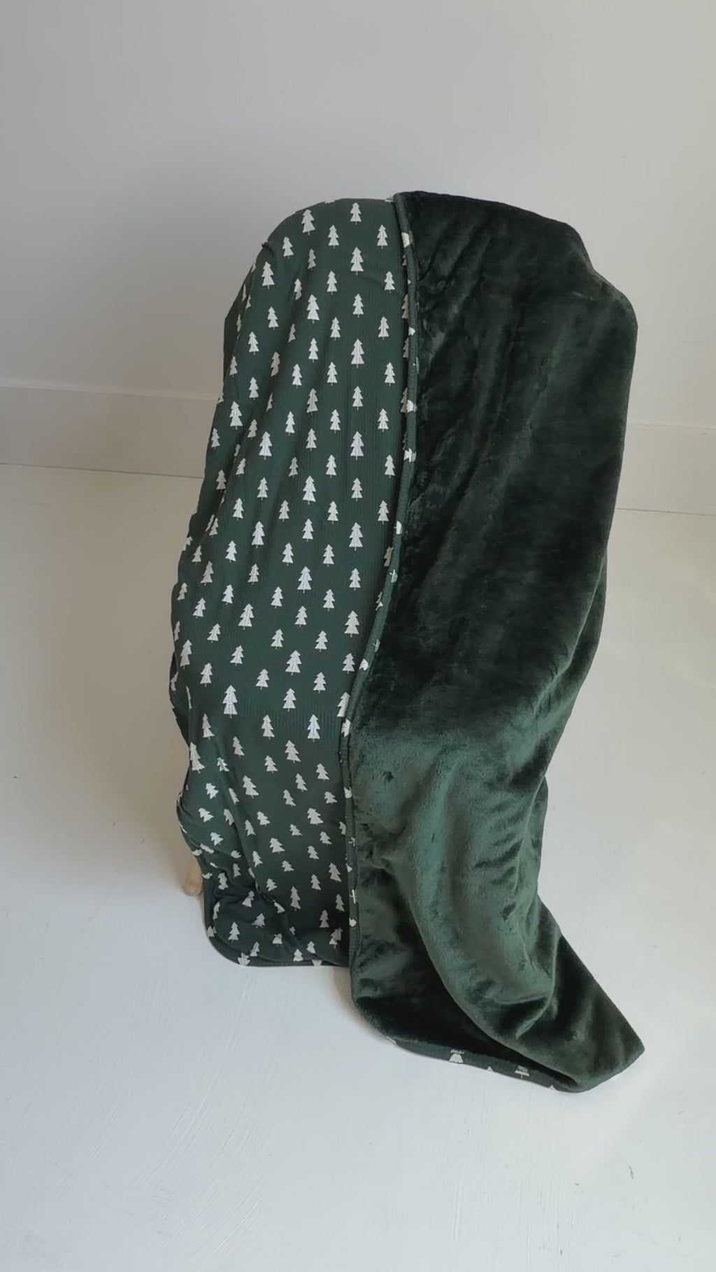Christmas Trees Small Ribbed Toddler Blanket