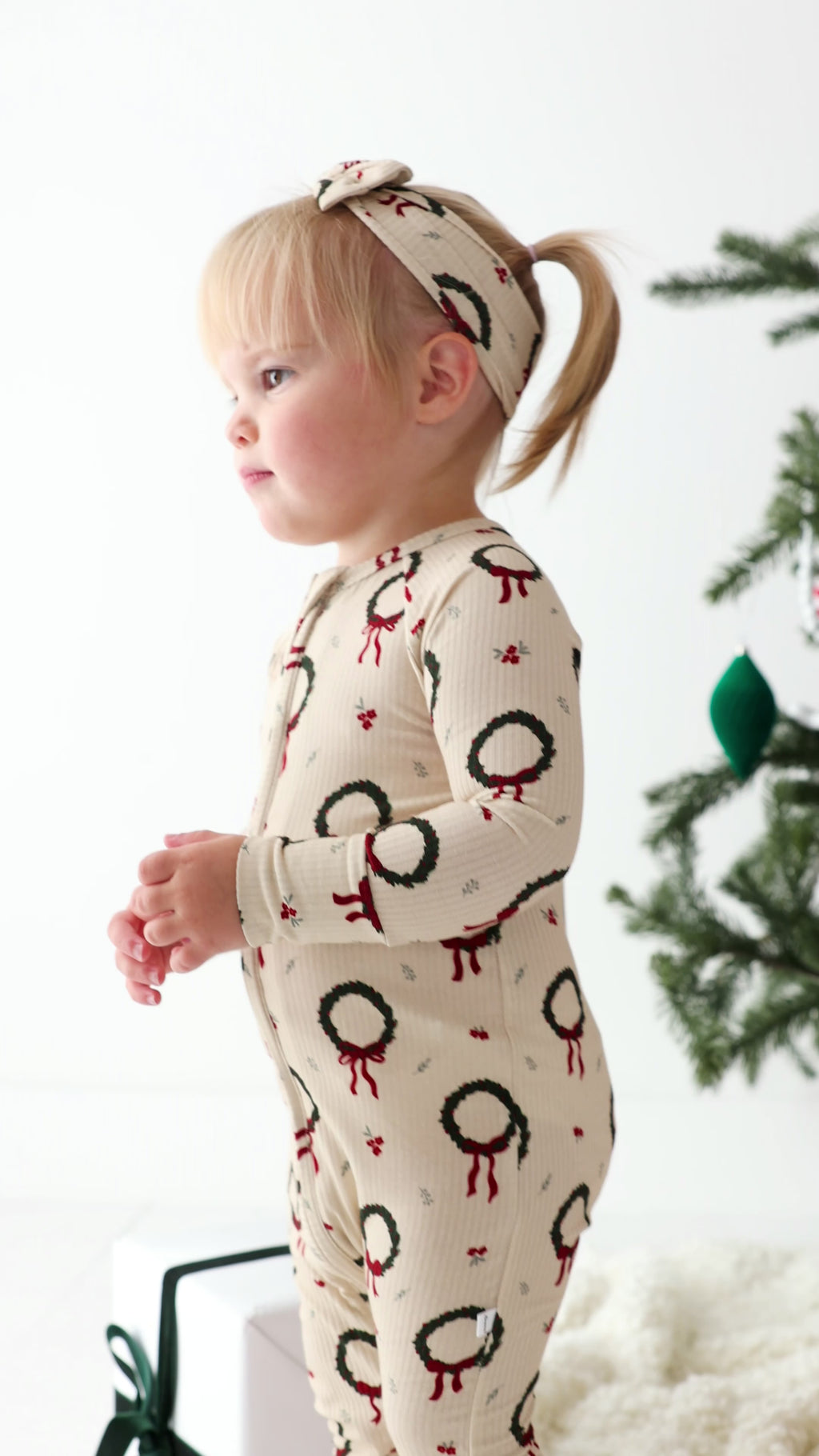 Christmas Wreaths Small Ribbed Zip Romper