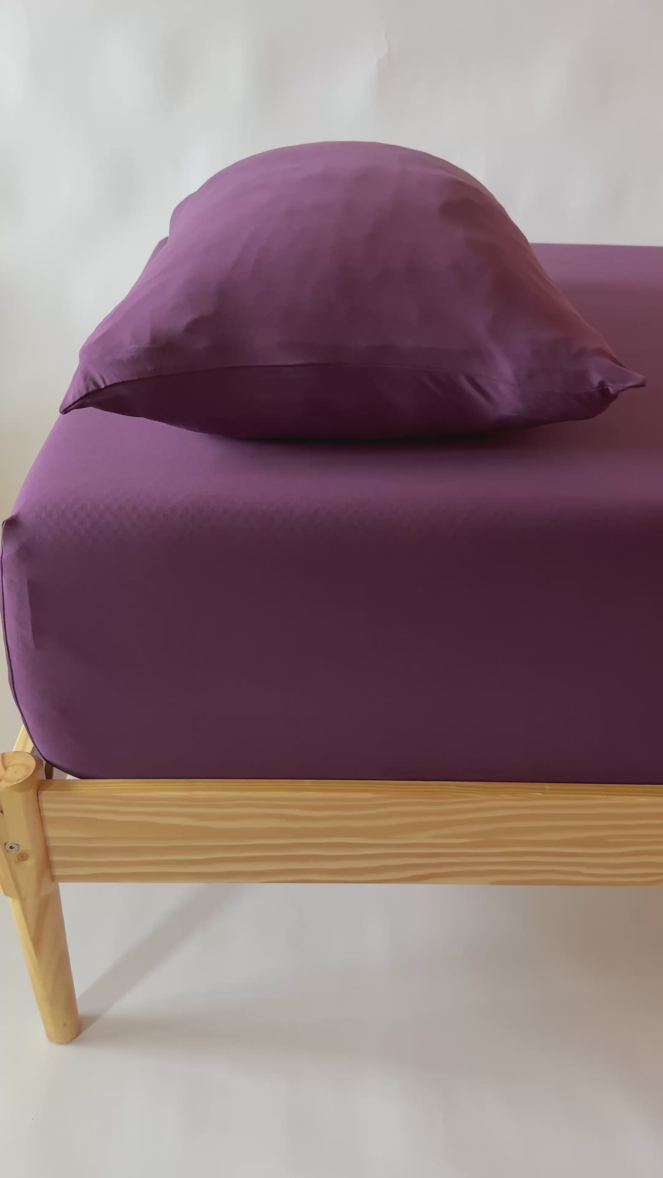Mulberry Twin Sheet With Pillow Case