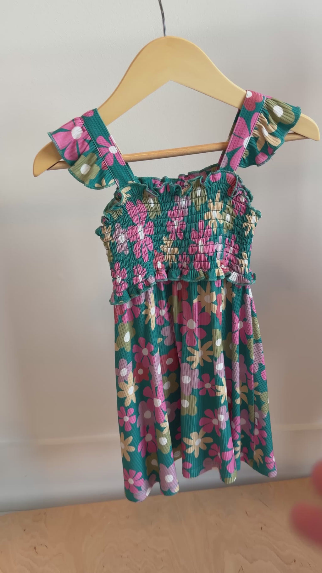 Retro Daisies Small Ribbed Flutter Sleeve Dress