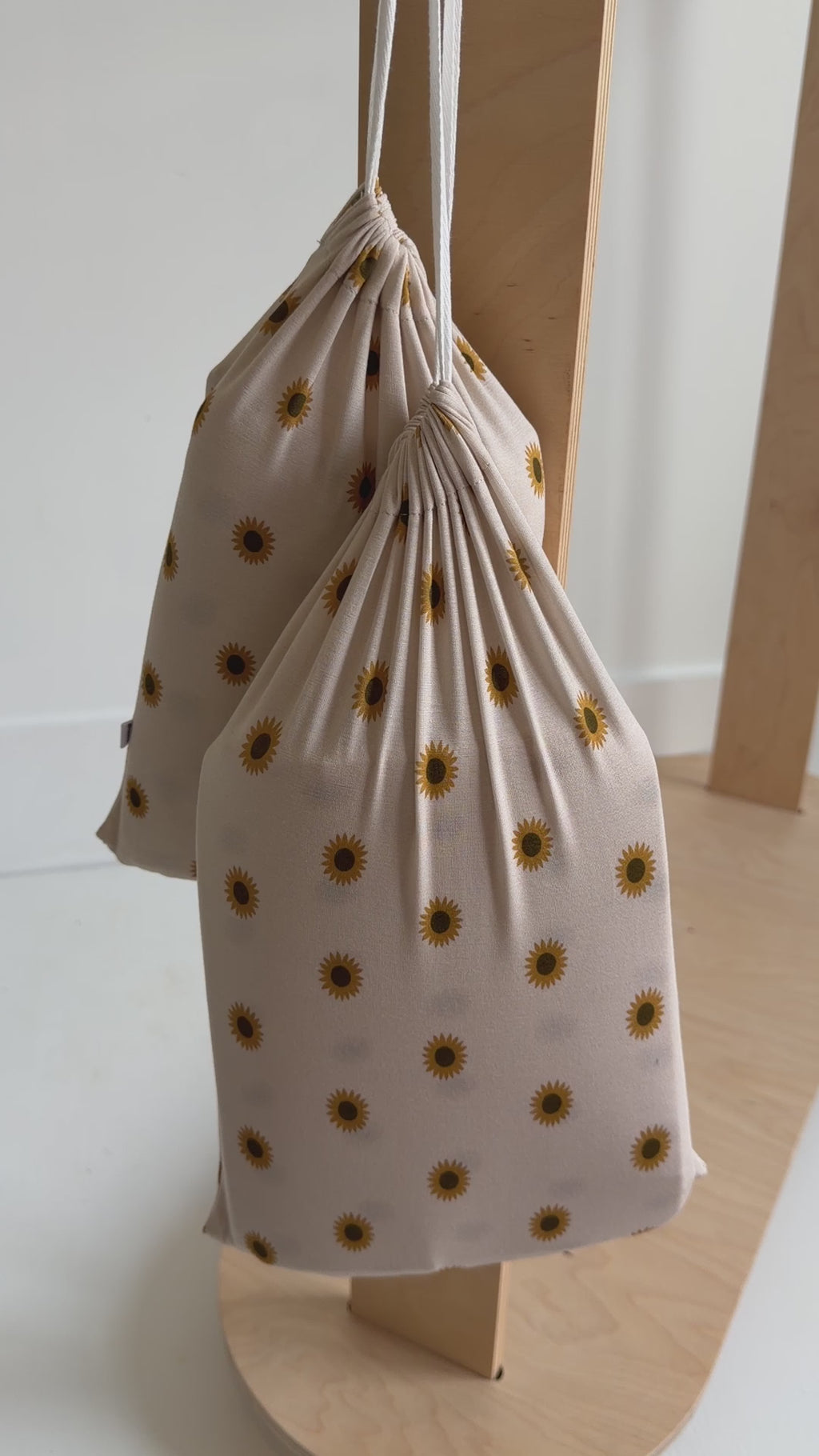 Sunflowers Crib Sheet