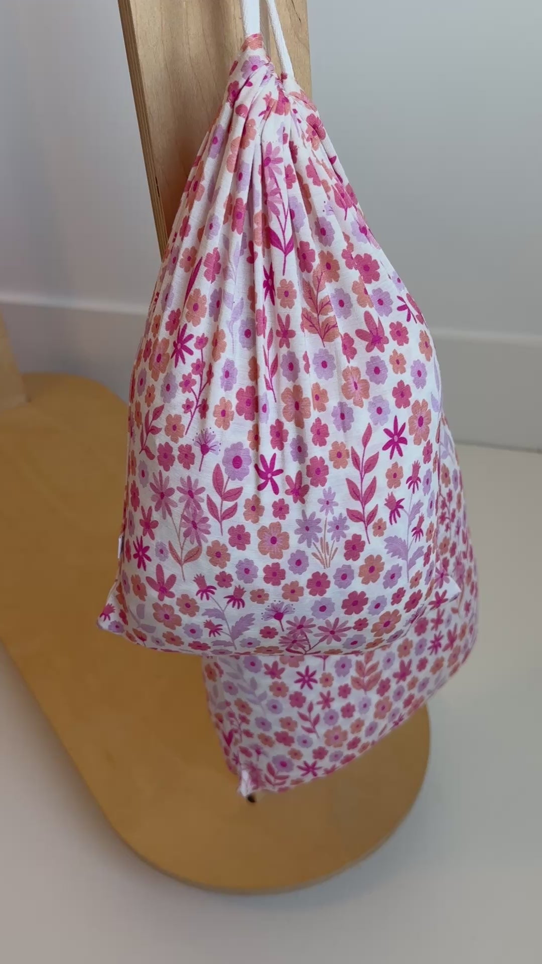 Spring Fields Twin Sheet With Pillow Case