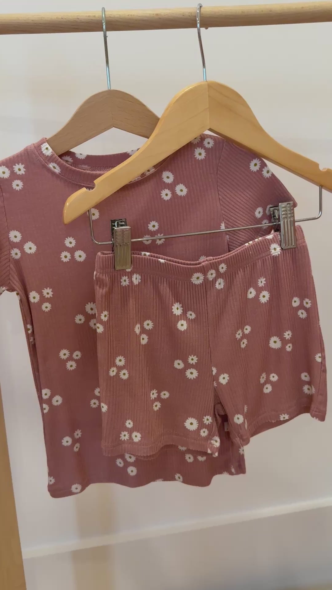 Mauve Blooms Small Ribbed Shorts Two-Piece Set