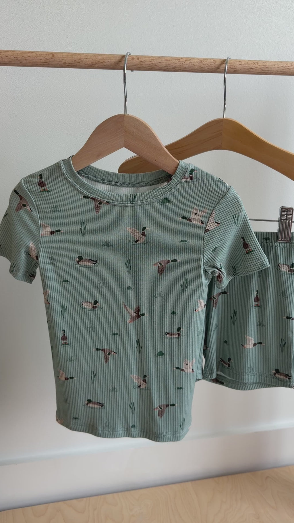 Mallards Small Ribbed Shorts Two-Piece Set
