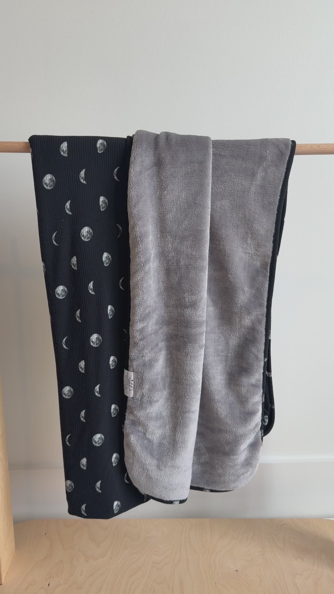 Moon Phases Small Ribbed Adult Blanket