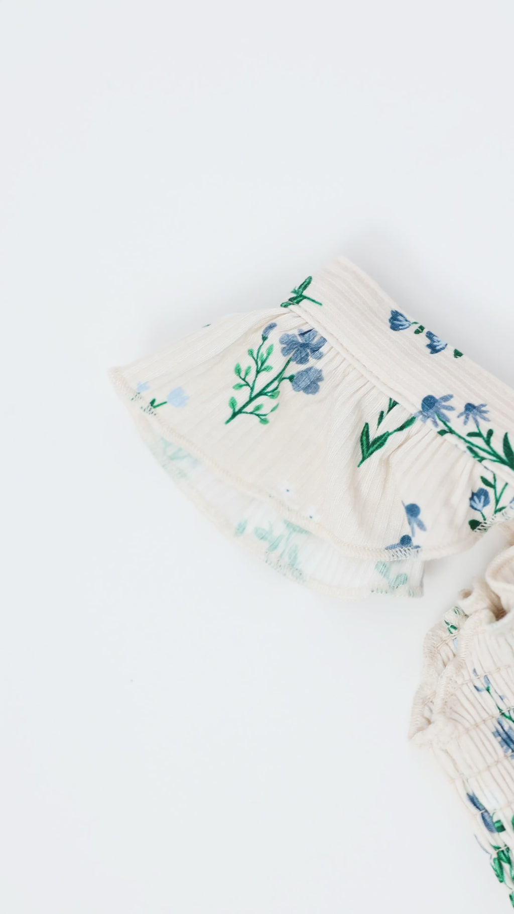 Morning Meadow Small Ribbed Flutter Sleeve Dress