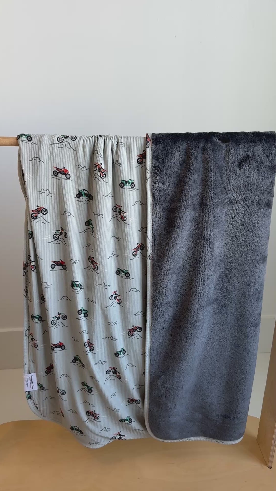 Little Riders Small Ribbed Adult Blanket